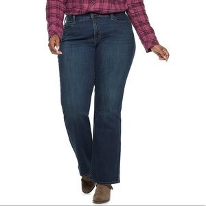 NWT Plus Size 315 Levi's Classic Fit Bootcut Jeans